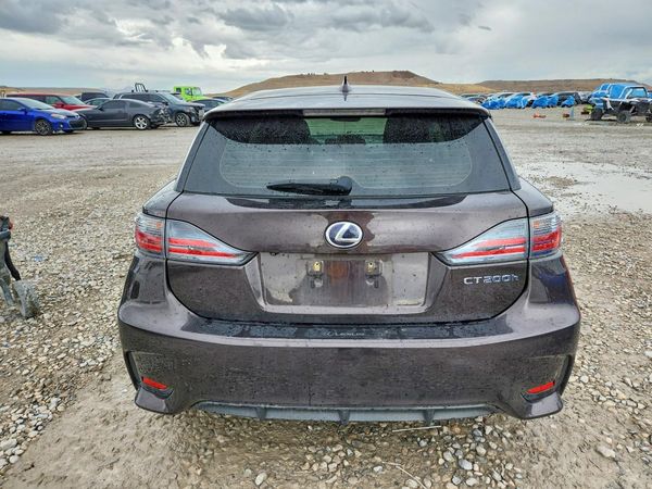 2014 LEXUS CT 200h — DIRR