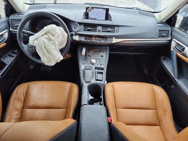2014 LEXUS CT 200h — CKPT