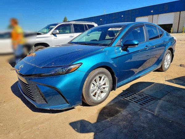 2025 TOYOTA CAMRY — DSFA — Front 3/4