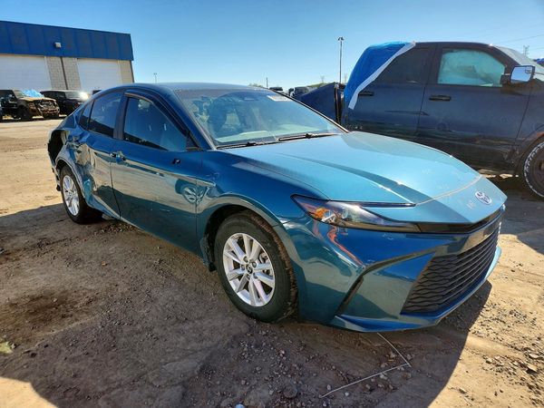 2025 TOYOTA CAMRY — Passenger 3/4