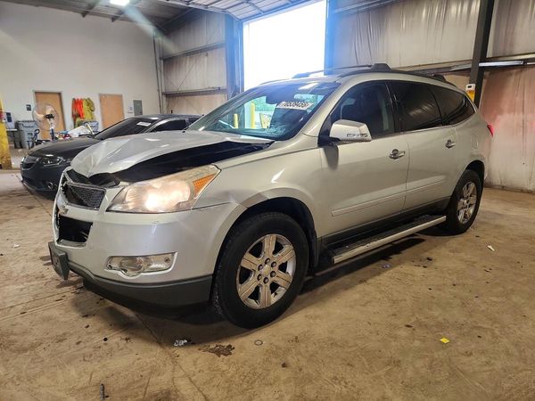 2012 CHEVROLET TRAVERSE — DSFA — Front 3/4