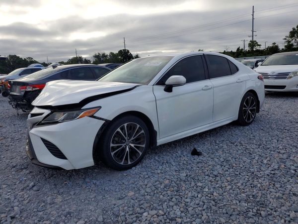 2018 TOYOTA CAMRY — DSFA — Front 3/4