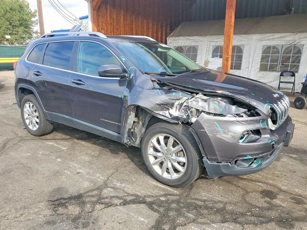 2015 JEEP CHEROKEE Limited — Passenger 3/4