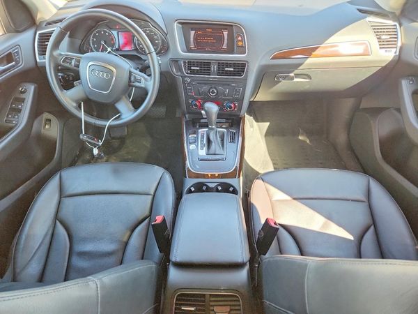 2012 AUDI Q5 Premium Plus — CKPT