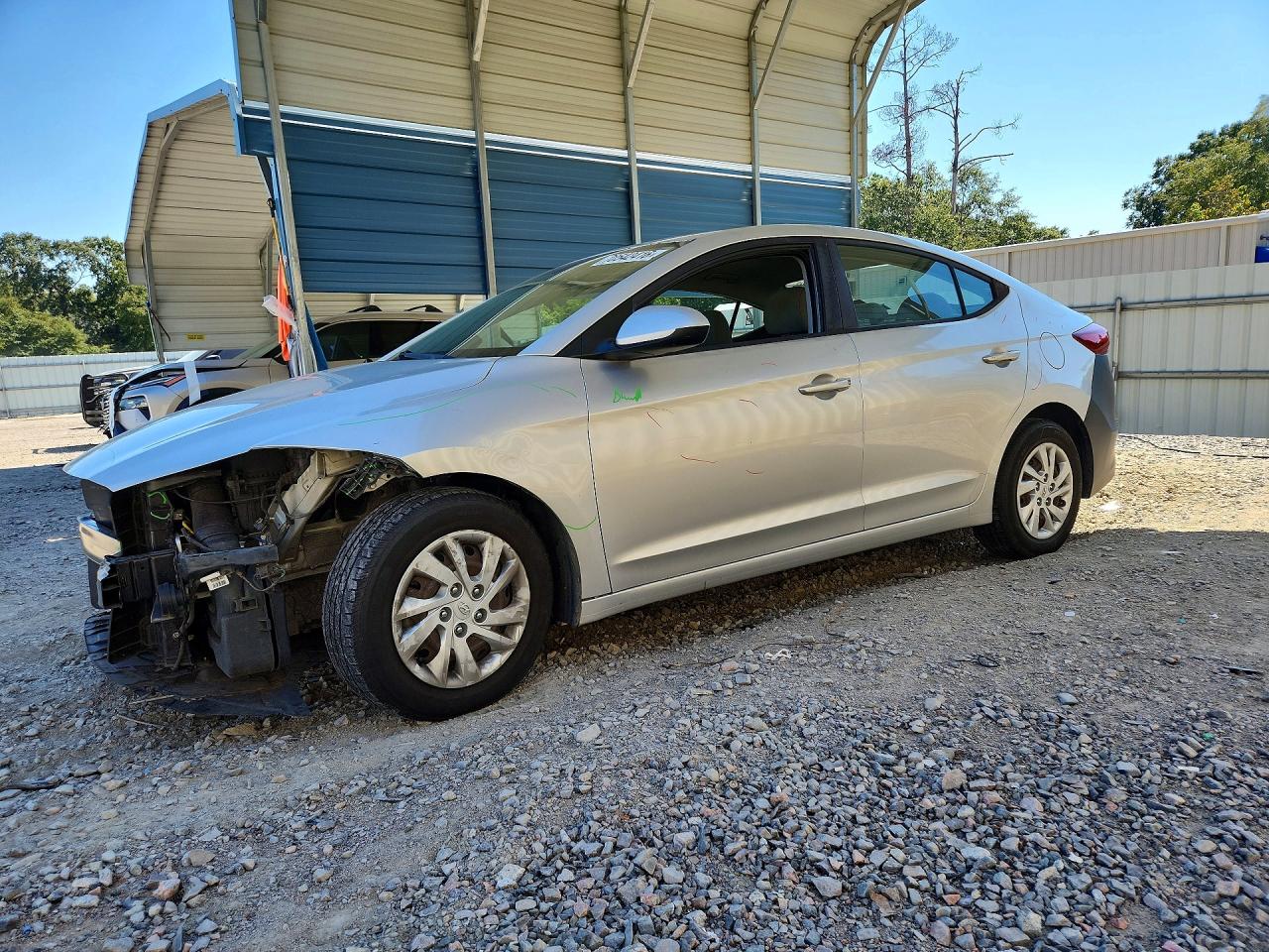 2017 HYUNDAI ELANTRA SE Base — Front 3/4