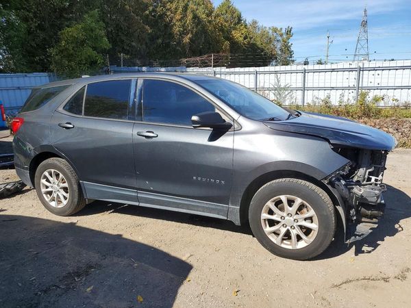 2018 CHEVROLET EQUINOX LS — Passenger 3/4