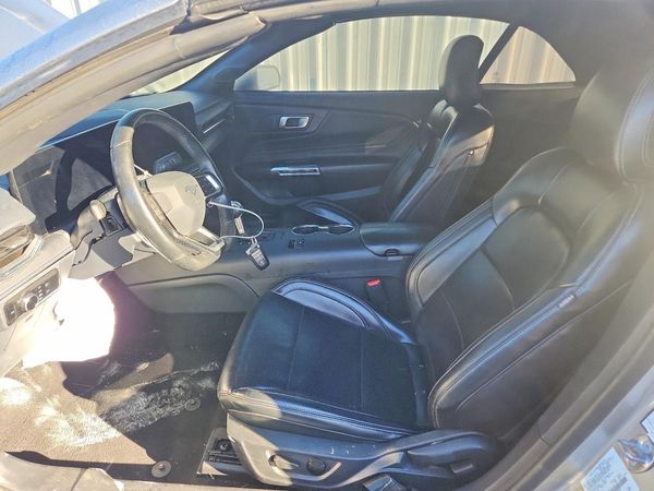 2024 FORD MUSTANG I4 — DENT
