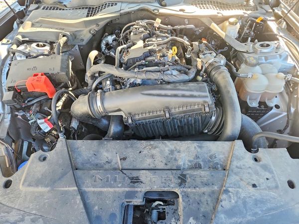2024 FORD MUSTANG I4 — Engine bay