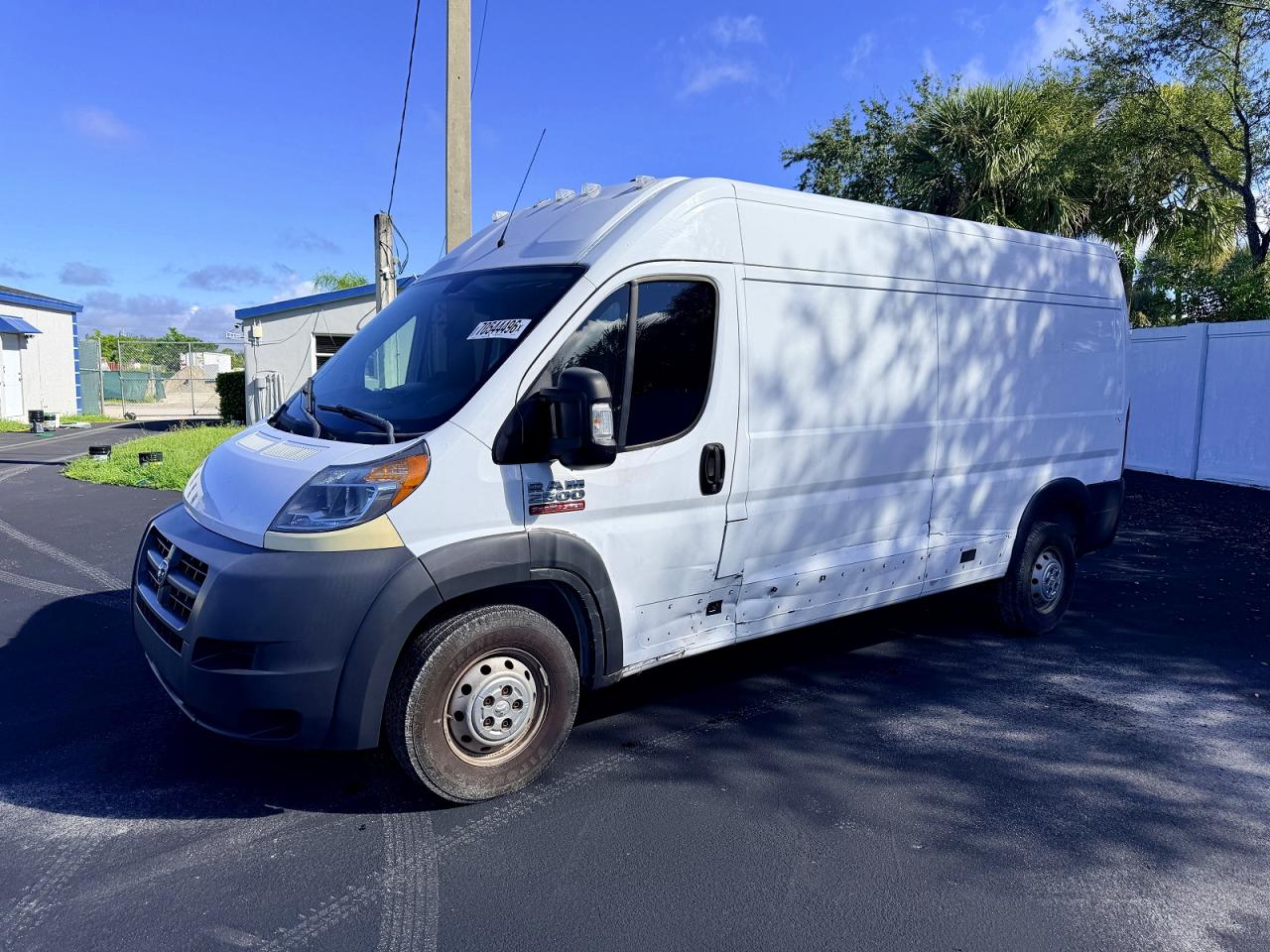 2017 RAM PROMASTER 2500 — Front 3/4