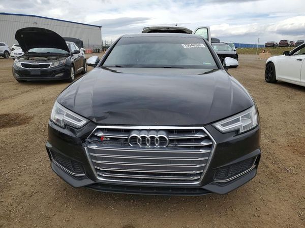 2017 AUDI A4 quattro Prestige — DIRF