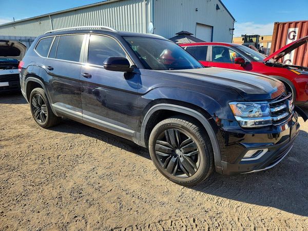 2018 VOLKSWAGEN ATLAS 4Motion SEL — Passenger 3/4