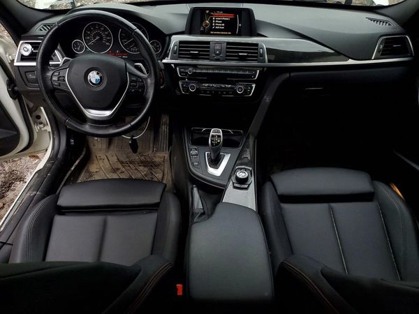 2017 BMW 330 SA — CKPT