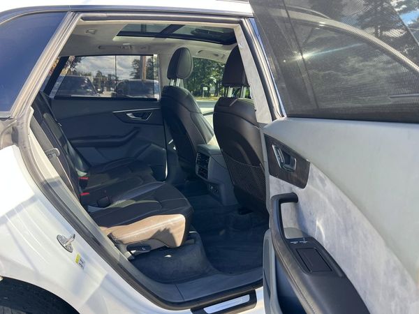 2019 AUDI Q8 S Line quattro Prestige