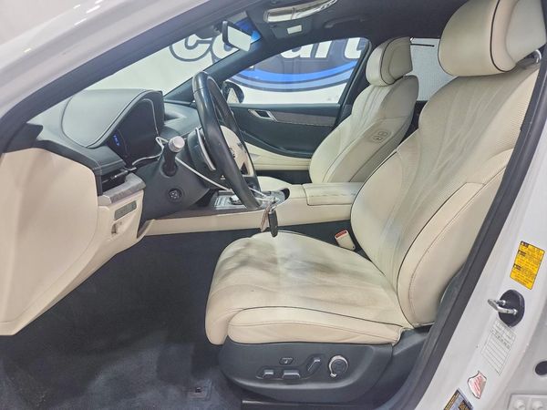 2023 GENESIS ELECTRIFIED G80 Standard — DENT
