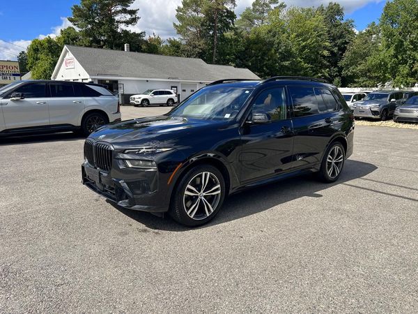 2023 BMW X7 xDrive40i