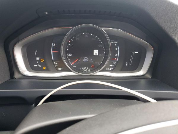 2015 VOLVO S60 Platinum (non R design) — ODOM