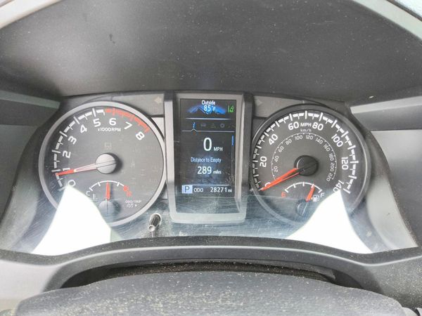 2022 TOYOTA TACOMA SR5 — ODOM