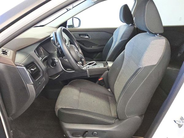 2022 NISSAN ROGUE SV — DENT
