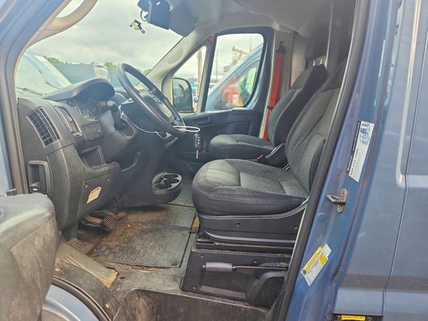 2020 RAM PROMASTER 3500 VF — DENT