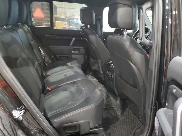 2024 LAND ROVER DEFENDER