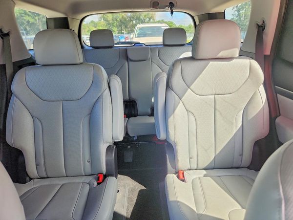 2020 HYUNDAI PALISADE SEL w/ Premium Pkg — SUVN