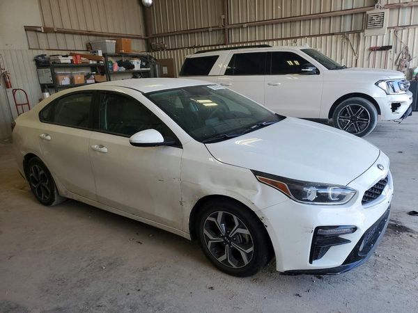 2020 KIA FORTE FE, LXS — Passenger 3/4