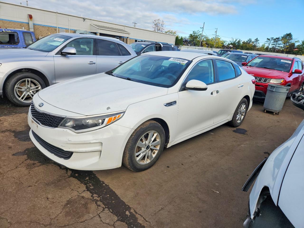 2016 KIA OPTIMA GL — Front 3/4