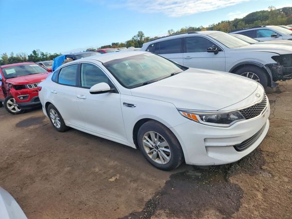 2016 KIA OPTIMA GL — Passenger 3/4