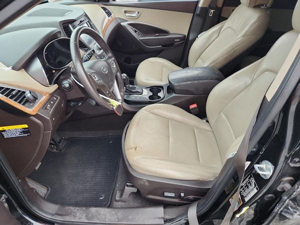 2014 HYUNDAI SANTA FE GLS — DENT