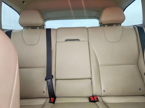 2016 VOLVO XC60 — SUVN
