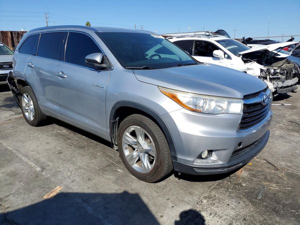 2014 TOYOTA HIGHLANDER Base/Hybrid — Passenger 3/4