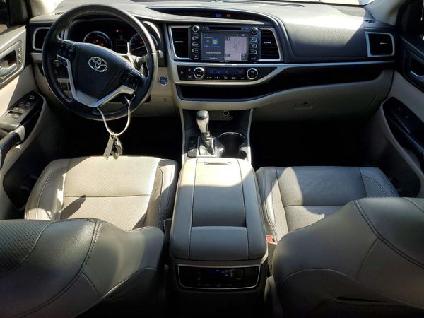 2014 TOYOTA HIGHLANDER Base/Hybrid — CKPT