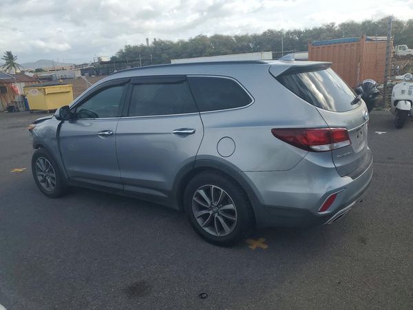 2018 HYUNDAI SANTA FE SE Base — DSRA