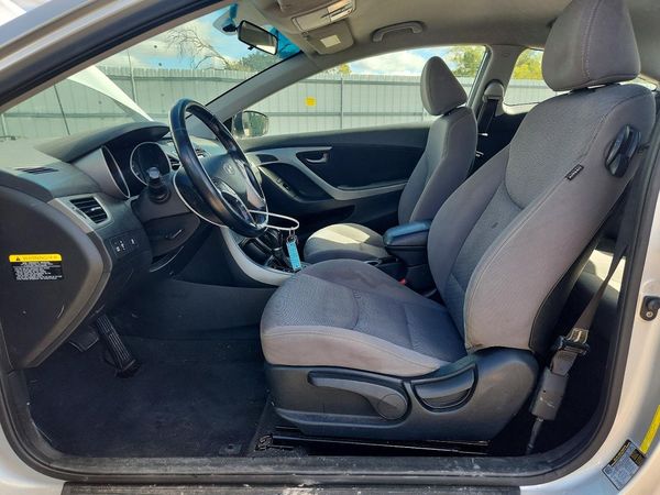 2014 HYUNDAI ELANTRA GLS(STD, Tech) — DENT