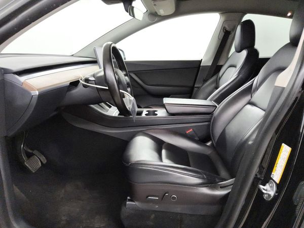 2022 TESLA MODEL Y — DENT