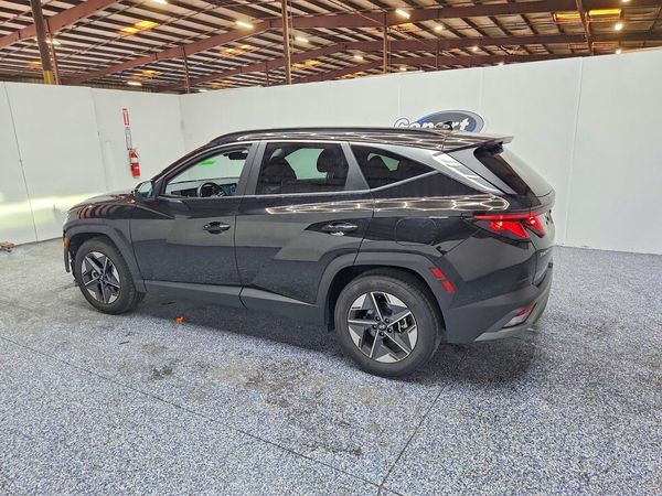 2026 HYUNDAI TUCSON SEL, SEL Plus