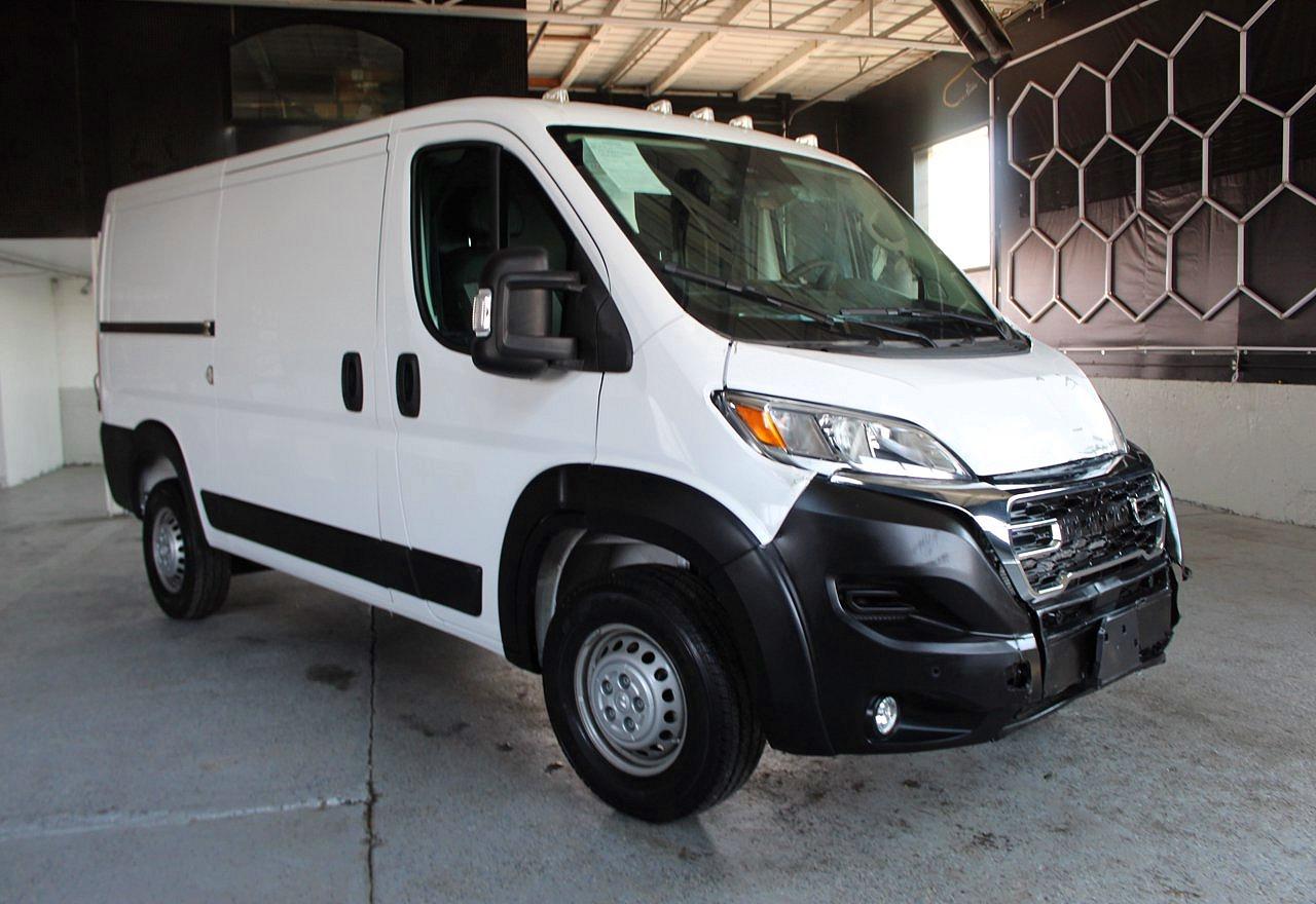 2024 RAM PROMASTER C/V LR 136 WB
