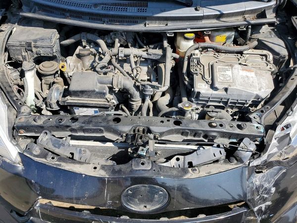 2013 TOYOTA PRIUS — Engine bay