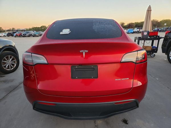 2025 TESLA MODEL Y — DIRR