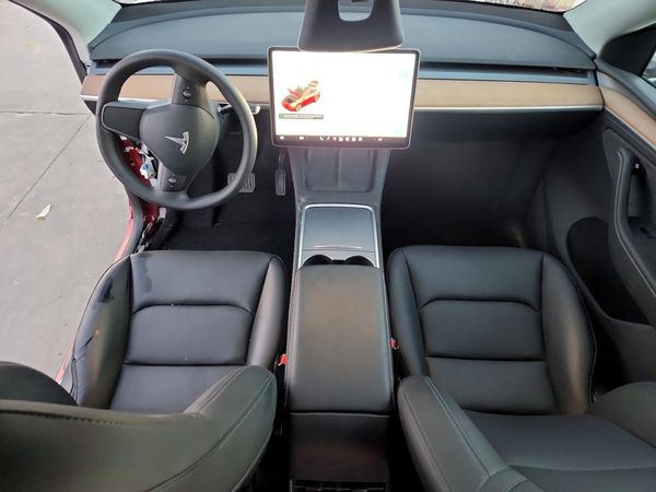 2025 TESLA MODEL Y — CKPT