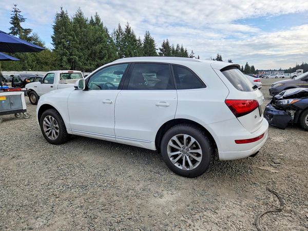 2013 AUDI Q5 Premium Plus — DSRA