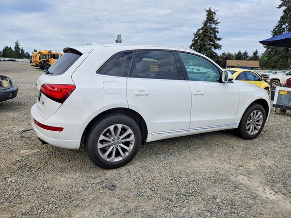 2013 AUDI Q5 Premium Plus — PSRA