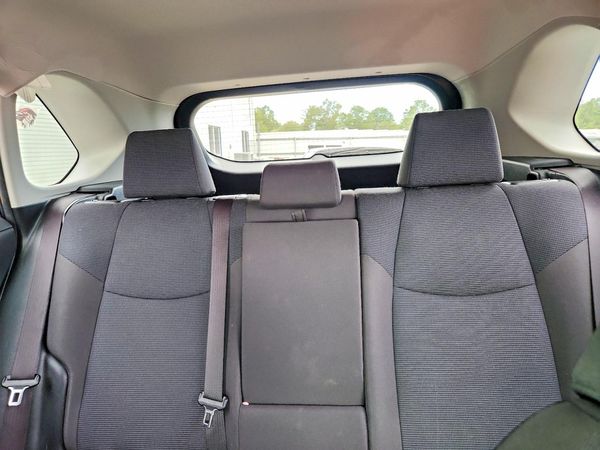 2019 TOYOTA RAV4 LE — SUVN