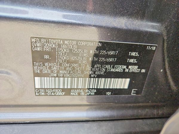 2019 TOYOTA RAV4 LE — VINS