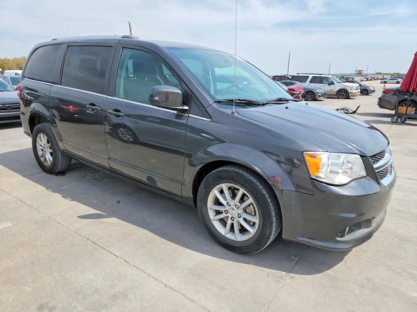 2018 DODGE GRAND CARAVAN SXT — Passenger 3/4