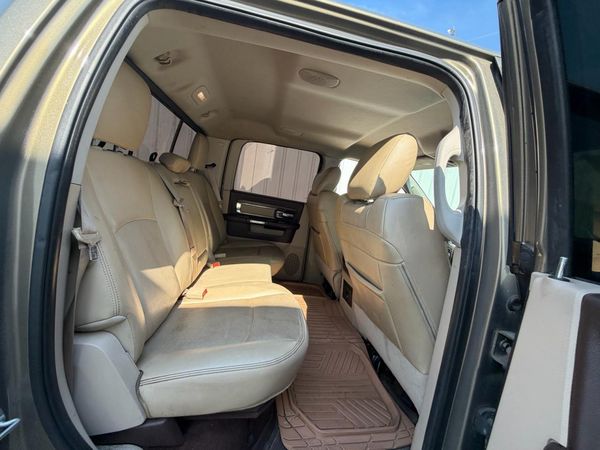 2014 RAM 1500 Laramie