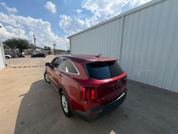 2021 KIA SORENTO LX