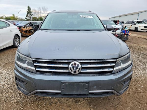 2018 VOLKSWAGEN TIGUAN 4Motion S — DIRF