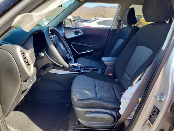 2020 KIA SOUL LX, S, X-Line — DENT