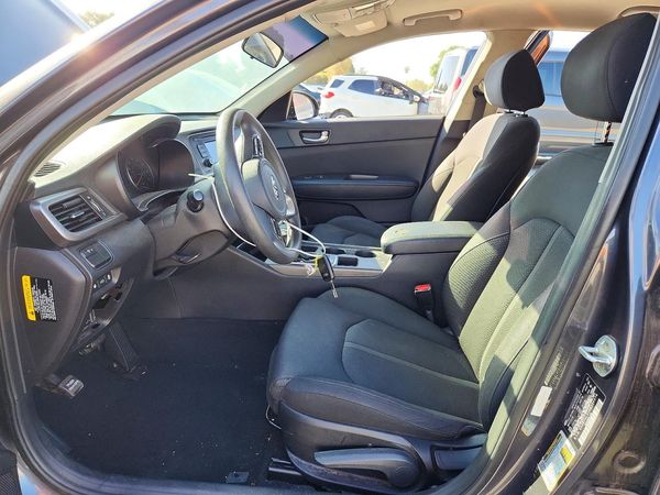 2017 KIA OPTIMA — DENT